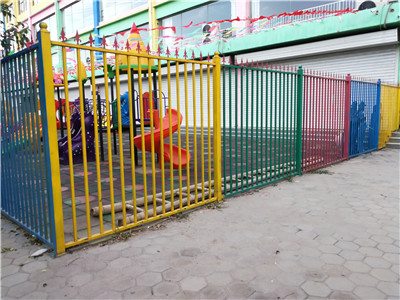 幼兒園鋅鋼護(hù)欄 幼兒園鋅鋼護(hù)欄