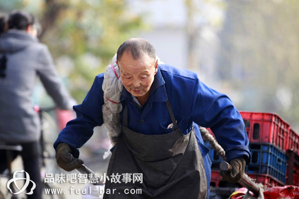 感動中國的81歲賣煤翁陸松芳-平凡人不平凡的故事_平凡人不平凡_平凡人感人小故事