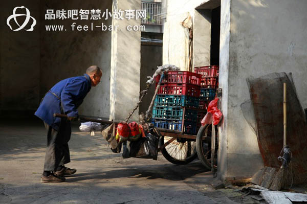 感動中國的81歲賣煤翁陸松芳-平凡人不平凡的故事_平凡人不平凡_平凡人感人小故事